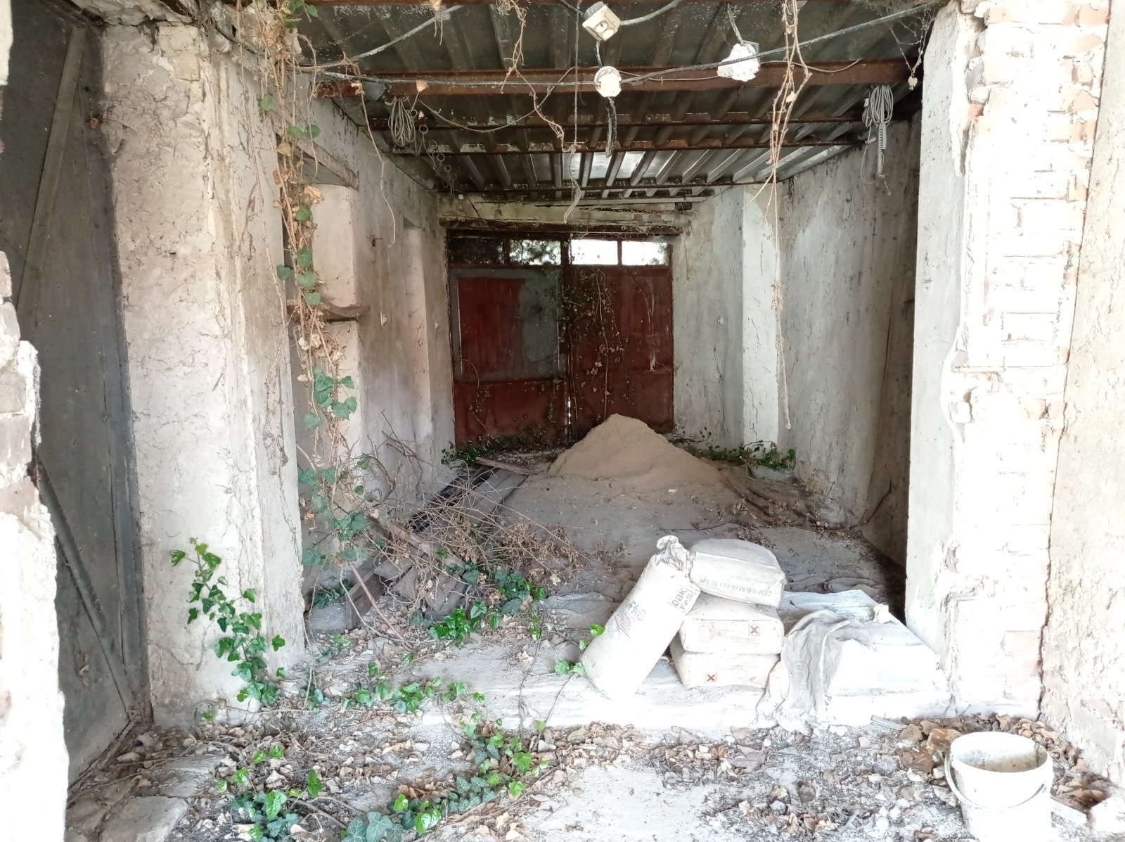 Rozlehlý dům v historickém centru Mikulova. - Obrázek 25