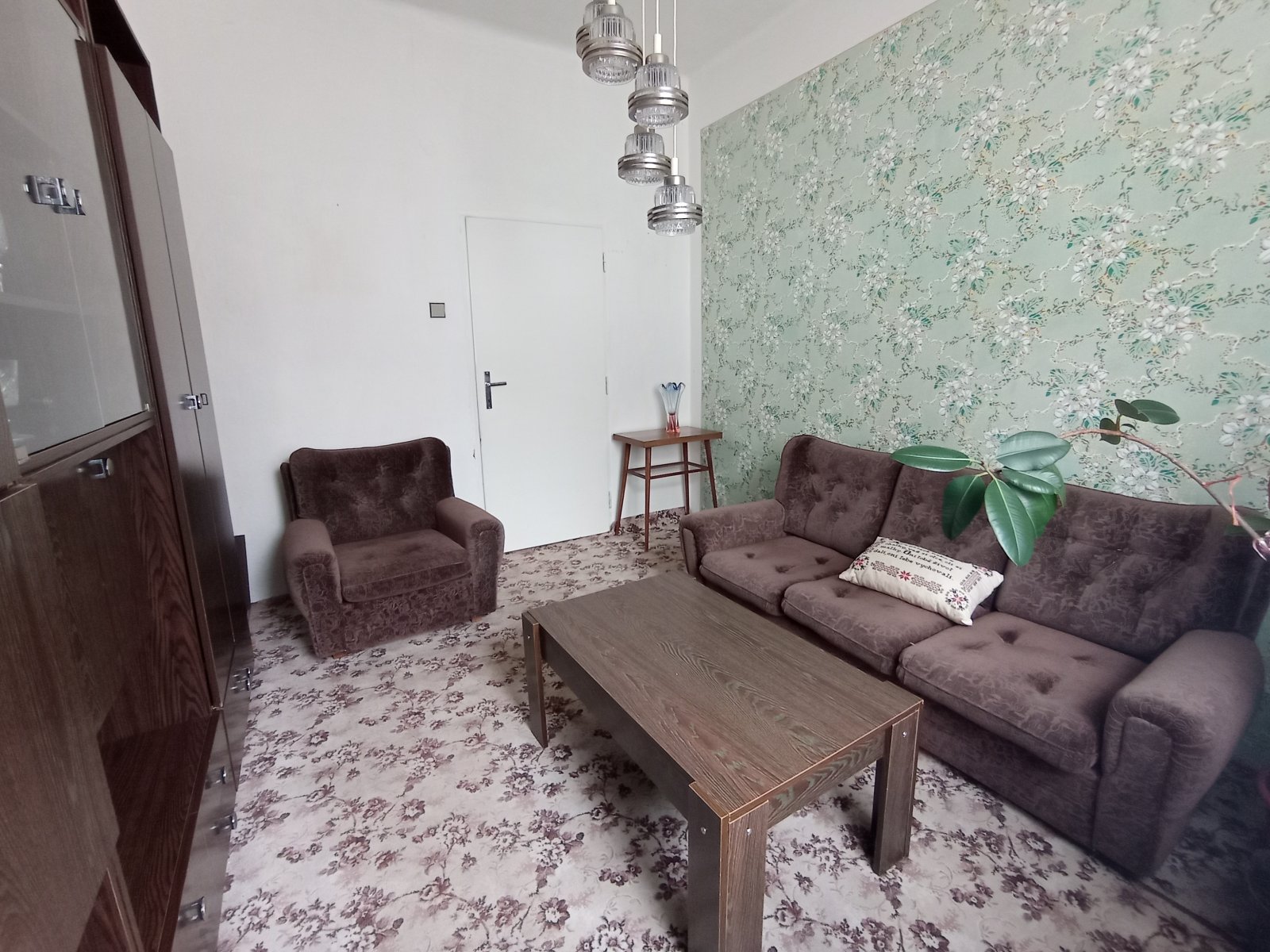 Rodinný dům s garáží na ulici Purkyňova v centru Mikulova - Obrázek 8