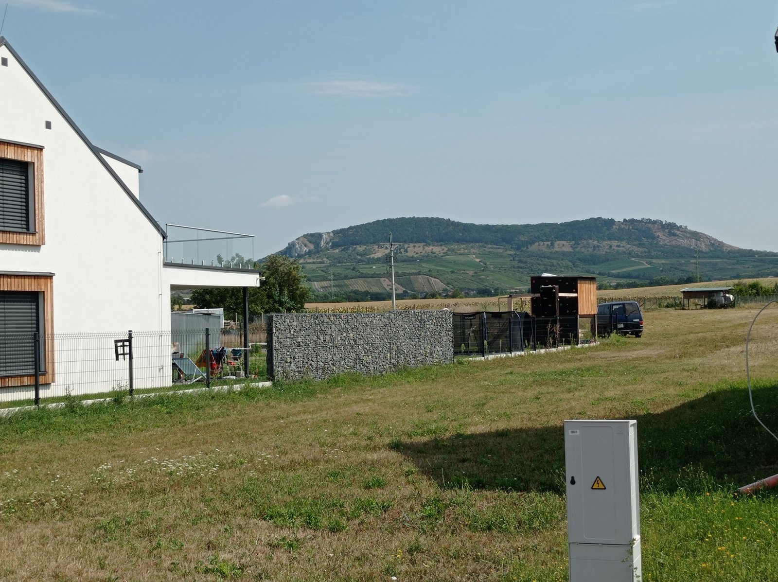 Stavební pozemek v Dolních Dunajovicích s úžasným výhledem na Pálavu. - Obrázek 3