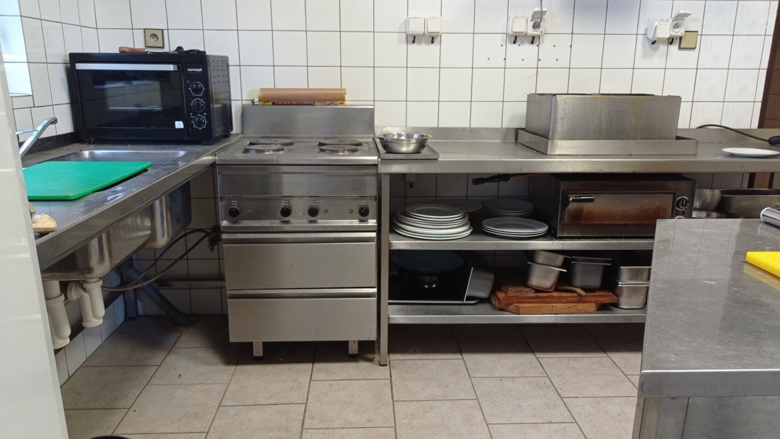 Prodej restaurace se zahrádkou v nejteplejší oblasti Jižní Moravy - Obrázek 13