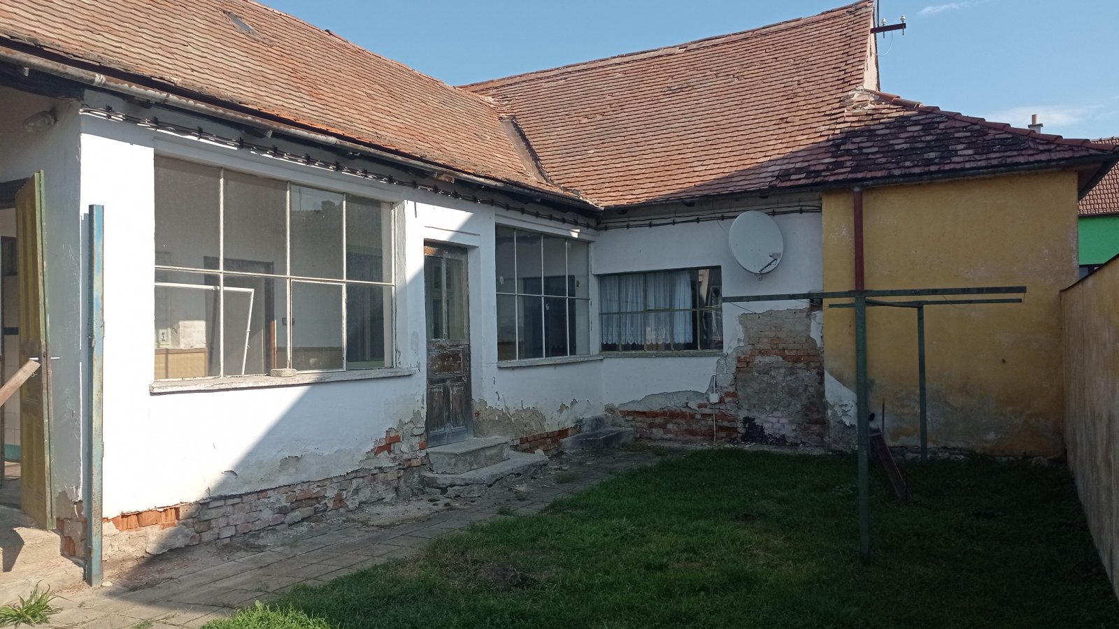 Samostatně stojící rodinný dům 3+1 v obci Novosedly - Obrázek 15