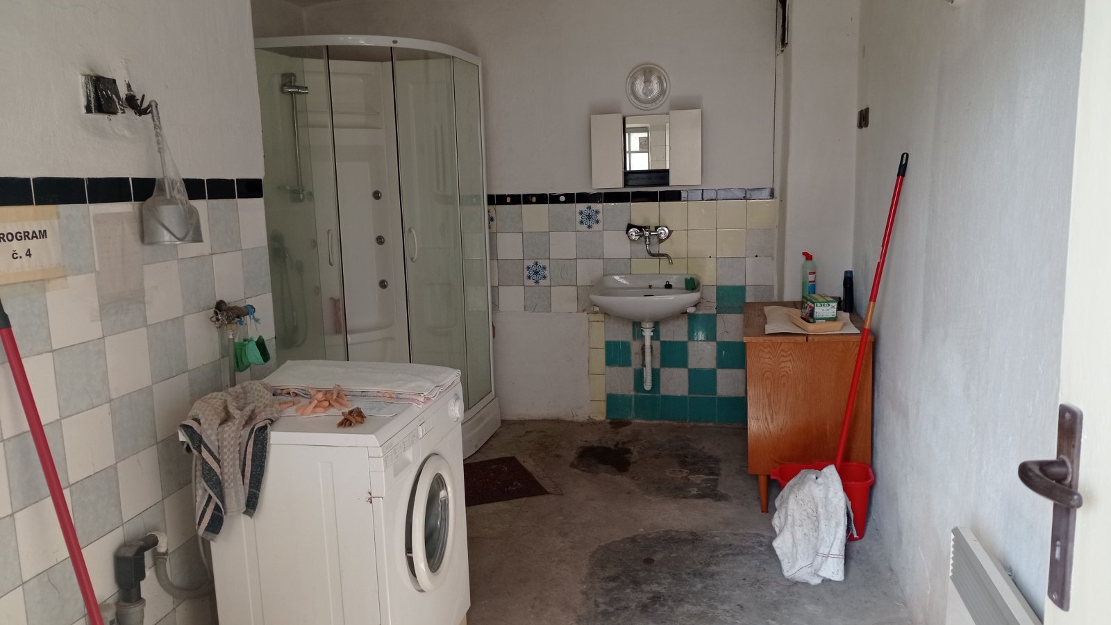 Samostatně stojící rodinný dům 3+1 v obci Novosedly - Obrázek 13