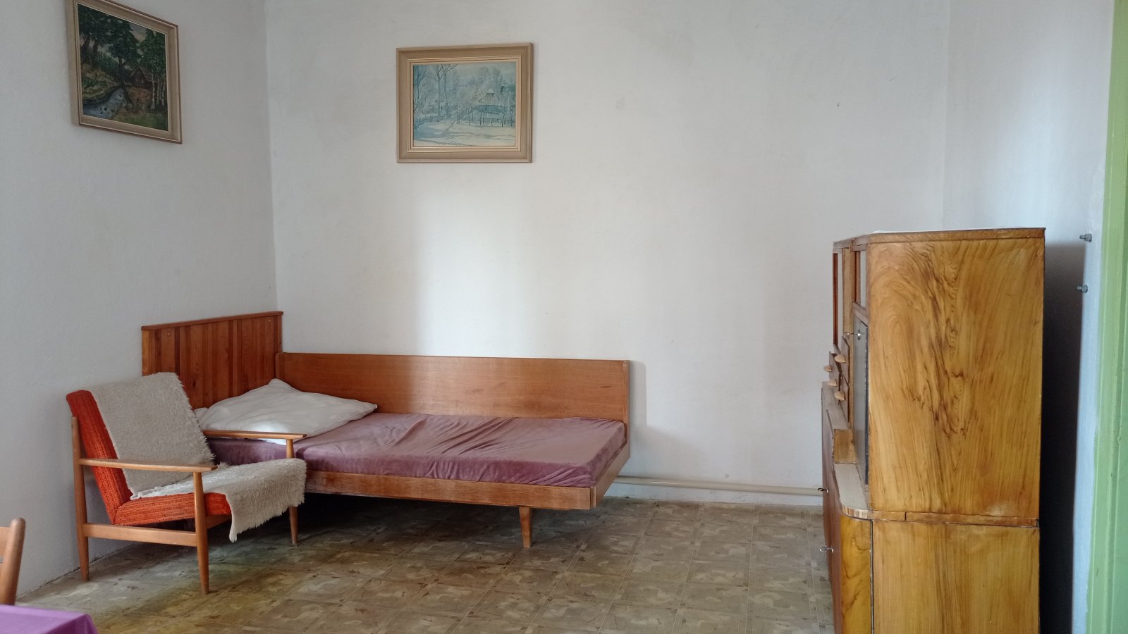 Samostatně stojící rodinný dům 3+1 v obci Novosedly - Obrázek 10