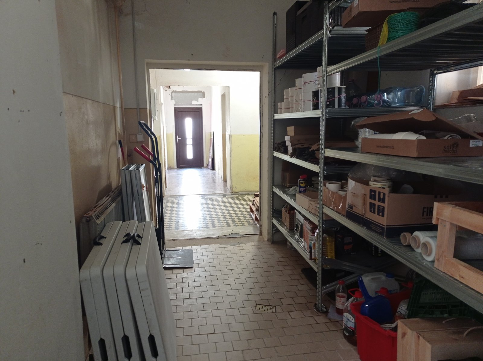 Komerční prostory s širokou škálou využití v Drnholci - Obrázek 6