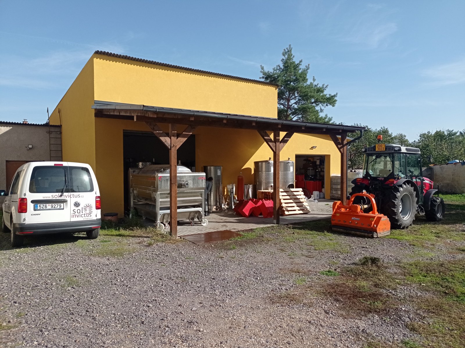 Komerční prostory s širokou škálou využití v Drnholci - Obrázek 26