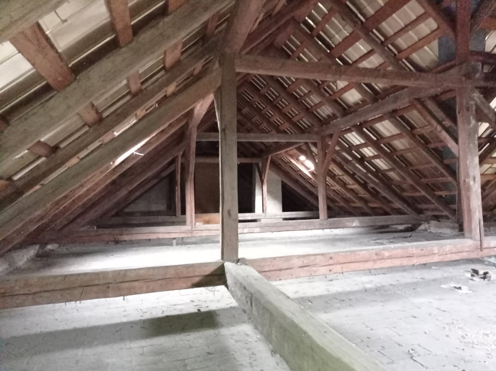 Komerční prostory s širokou škálou využití v Drnholci - Obrázek 36