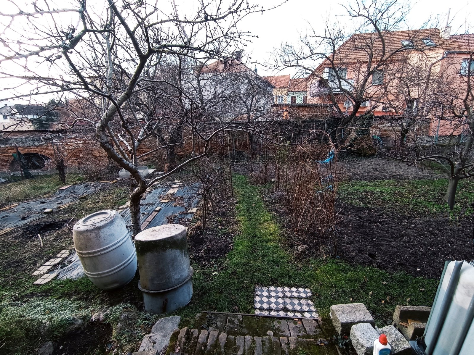 Rodinný dům se zahrádkou a krásnými výhledy v centru Mikulova - Obrázek 29