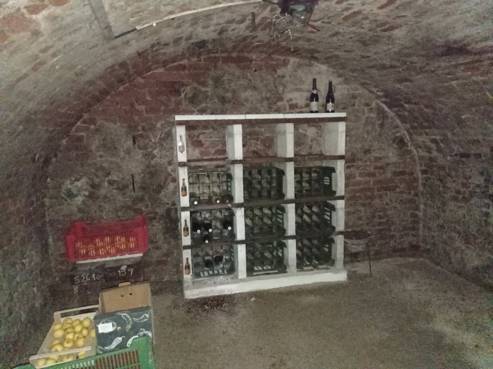 Rodinný dům se zahrádkou a krásnými výhledy v centru Mikulova - Obrázek 24