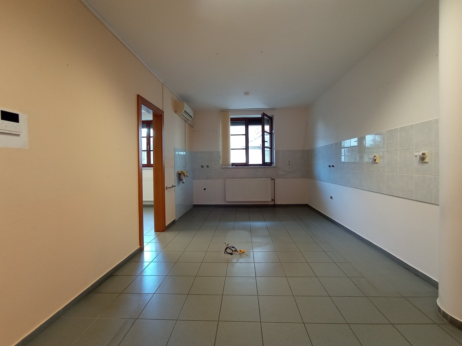 Prodej ordinace pro dva lékaře včetně kompletního zázemí v historickém centru Mikulova. - Obrázek 4