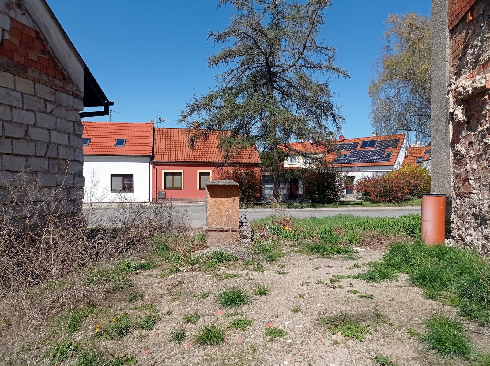 Stavební pozemek na úpatí Svatého kopečku v Mikulově. - Obrázek 3