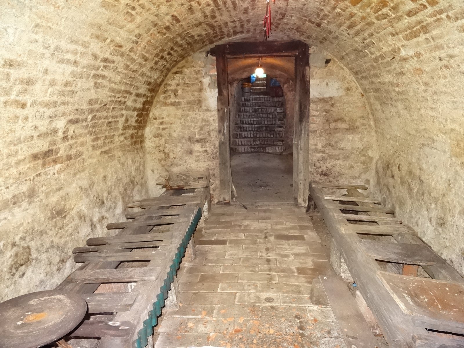 Stavební pozemek na úpatí Svatého kopečku v Mikulově. - Obrázek 5