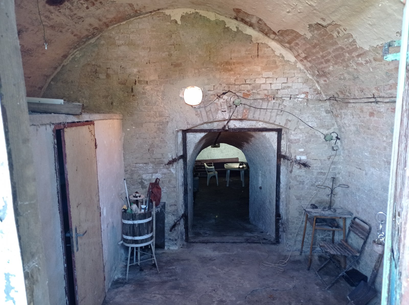 Vinný sklep s pozemkem ve vinařské uličce v Novosedlech - Obrázek 6