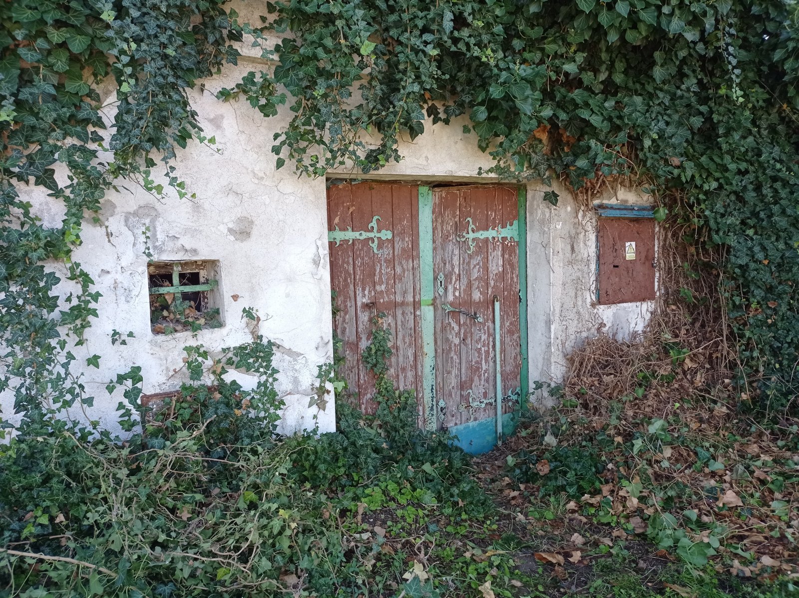 Vinný sklep s pozemkem ve vinařské uličce v Novosedlech - Obrázek 2