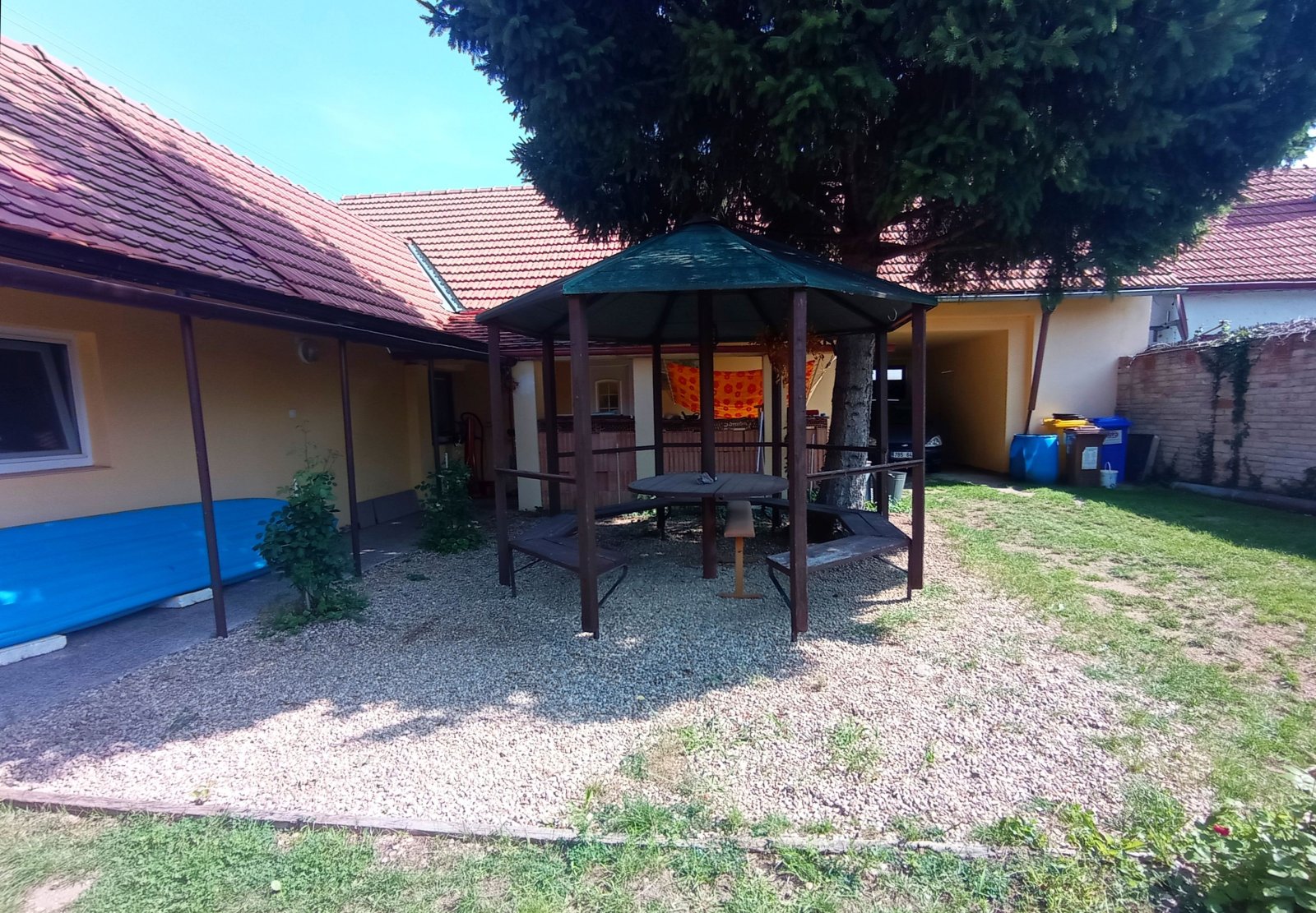 Přízemní rodinný dům se zahrádkou v obci Brod nad Dyjí - Obrázek 19