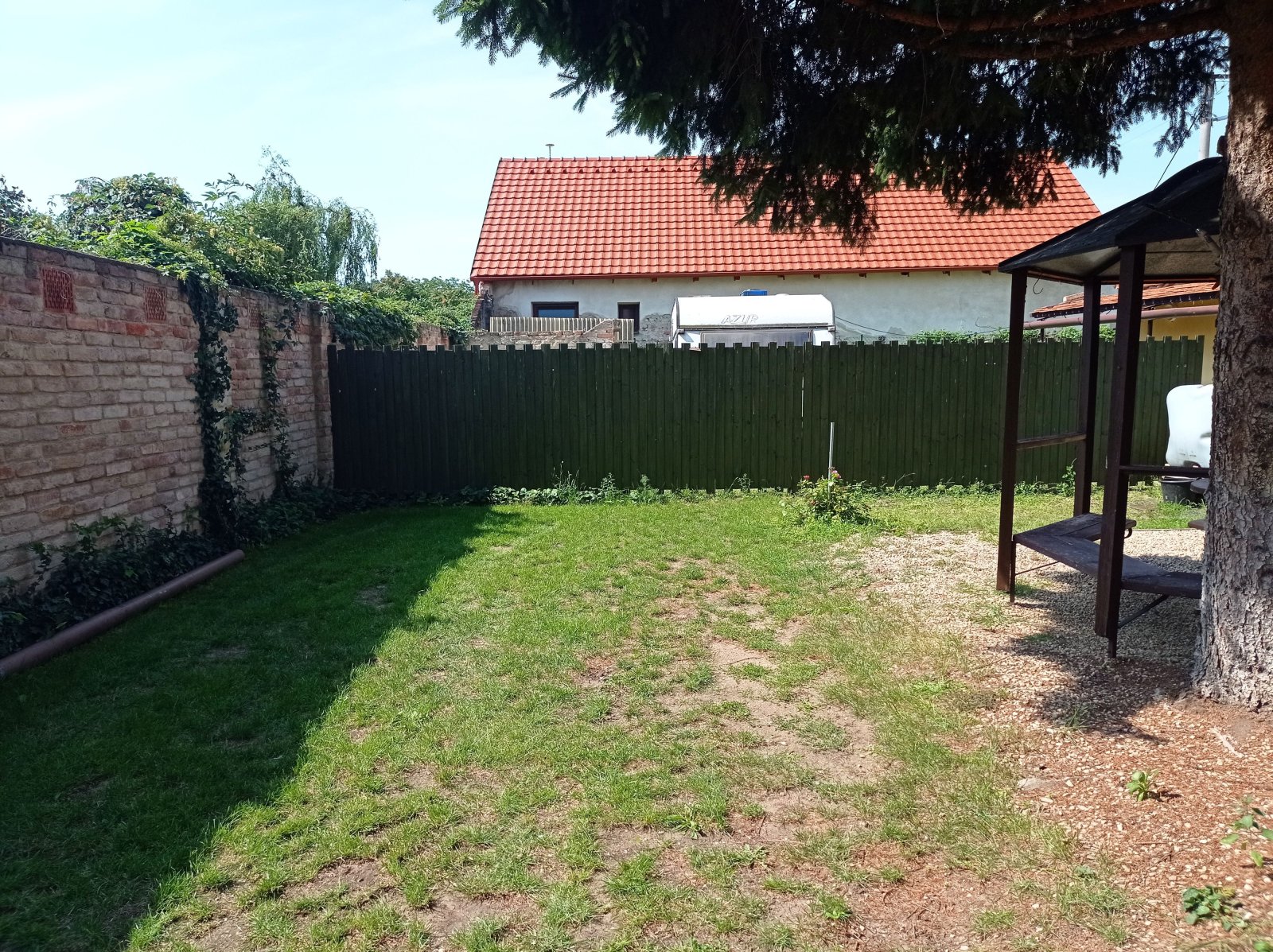 Přízemní rodinný dům se zahrádkou v obci Brod nad Dyjí - Obrázek 21