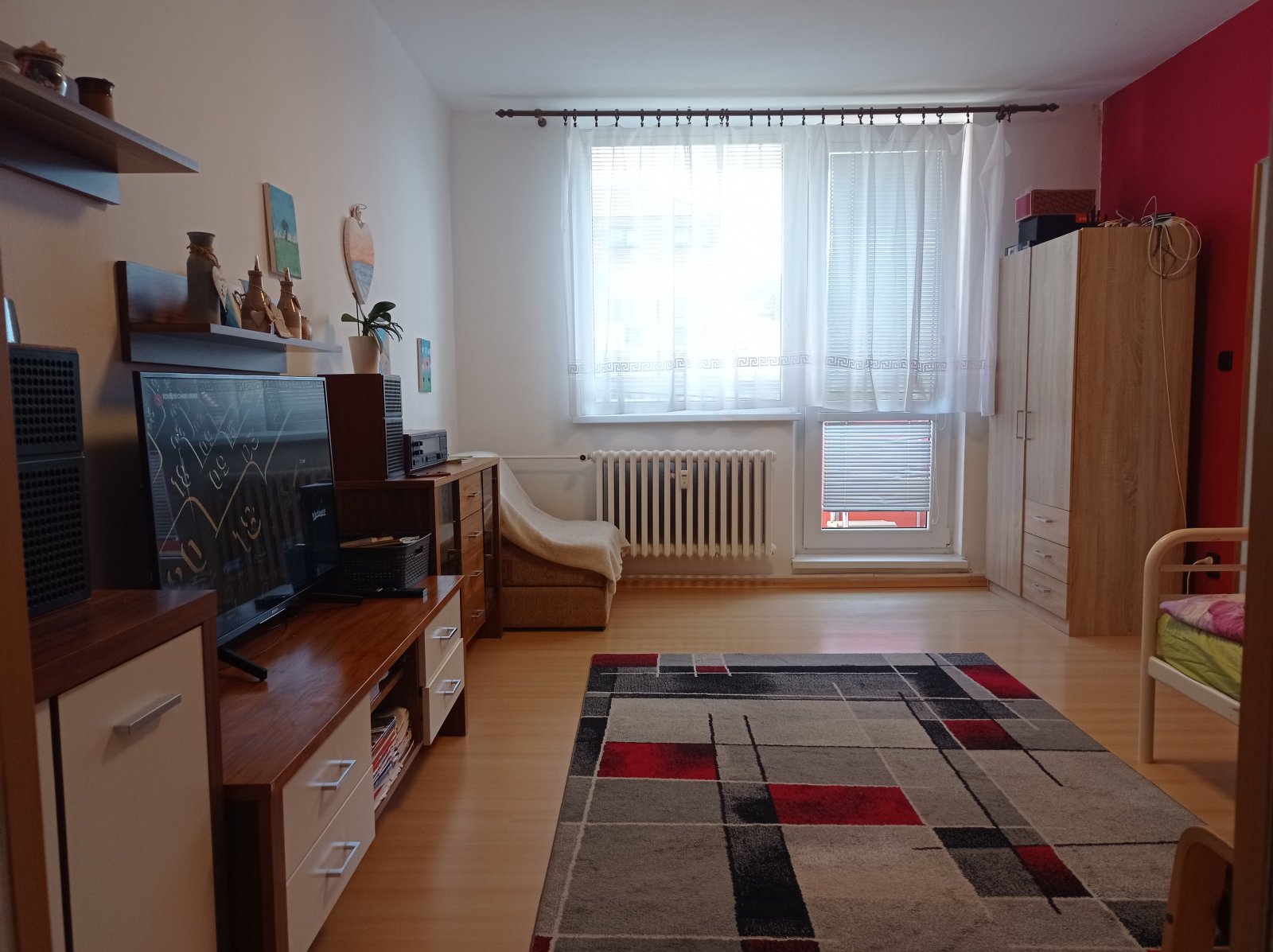 Byt 3+1 se 3 lodžiemi v blízkosti centra Mikulova - Obrázek 3