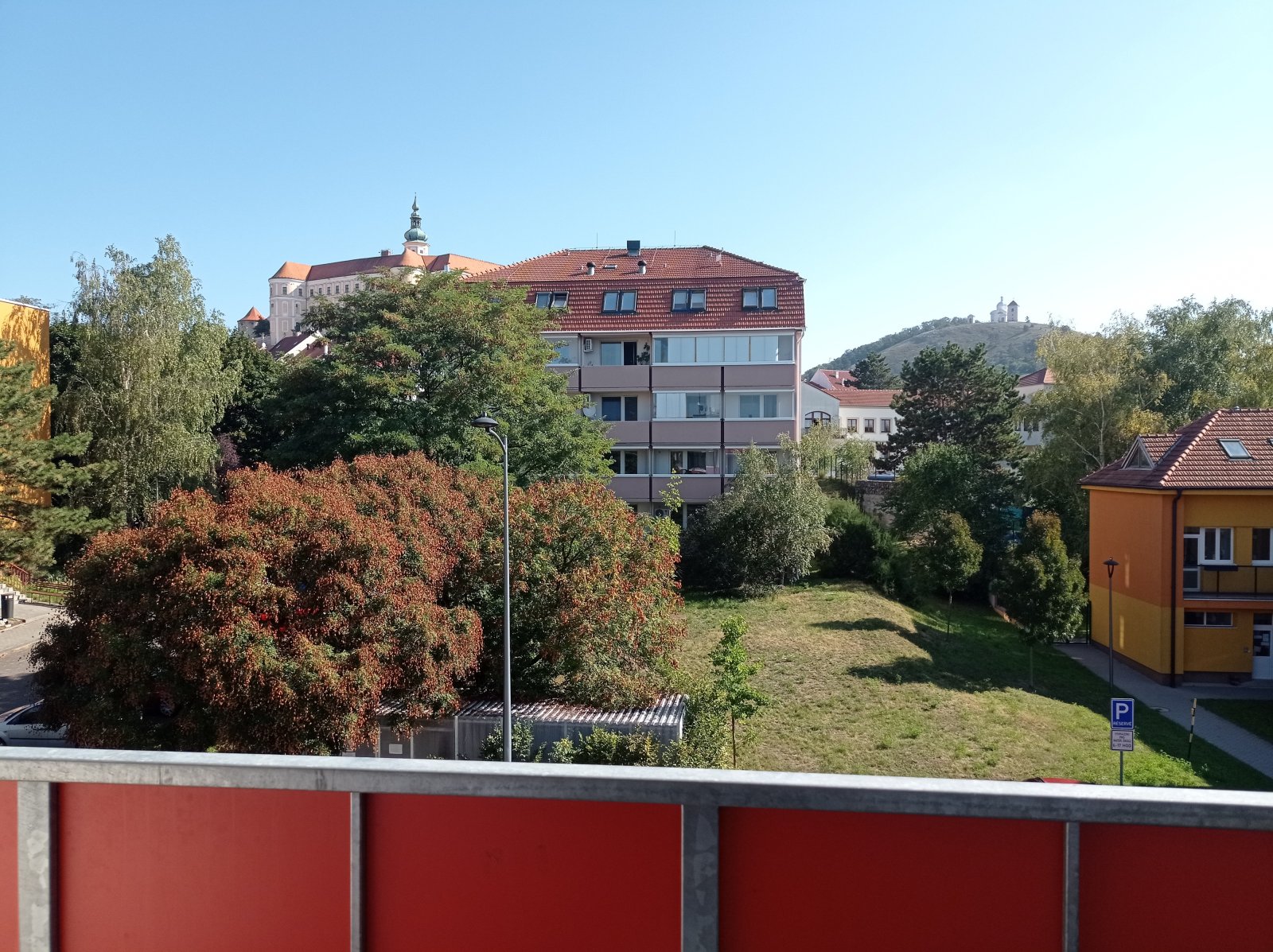 Byt 3+1 se 3 lodžiemi v blízkosti centra Mikulova - Obrázek 7