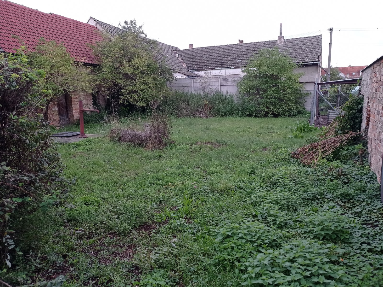 Prodej zemědělské stavby s možností přestavby na rodinný dům v Jevišovce - Obrázek 4